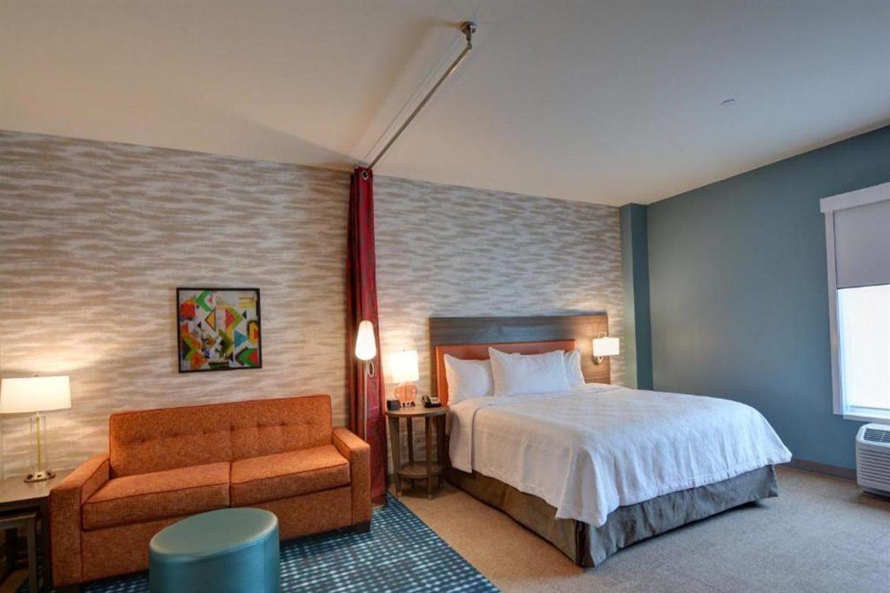 โฮม2 สวีท บาย ฮิลตัน ชาร์ลอต ไพเพอร์ เกลน Hotel ชาร์ล็อต ภายนอก รูปภาพ